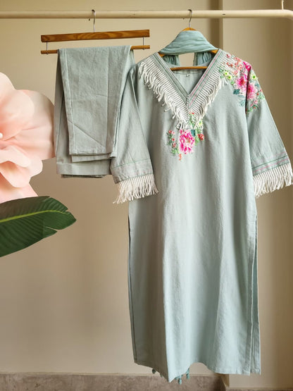 Macafleur suit set