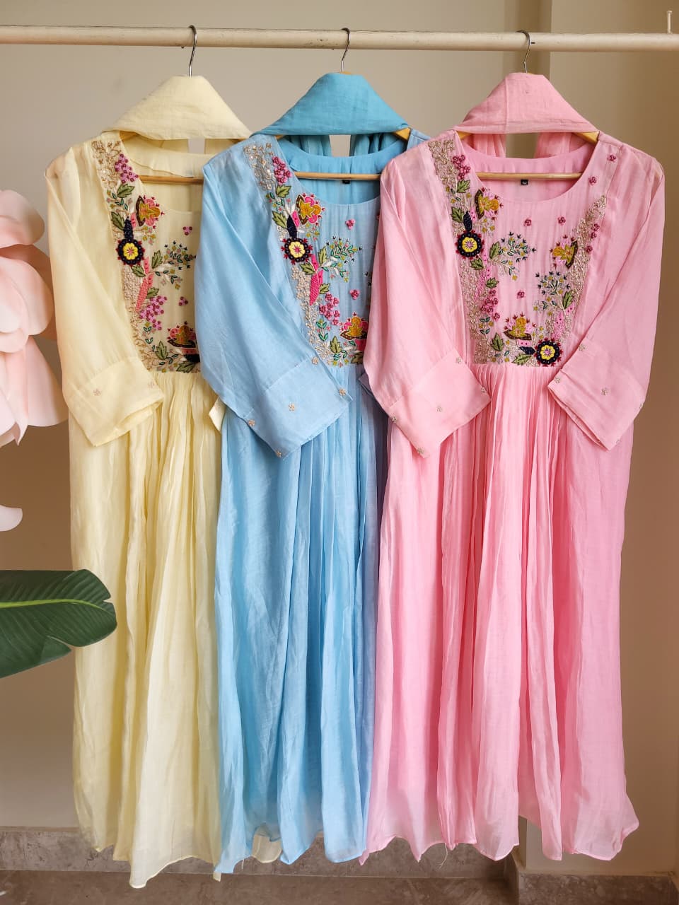 Amilya suit set