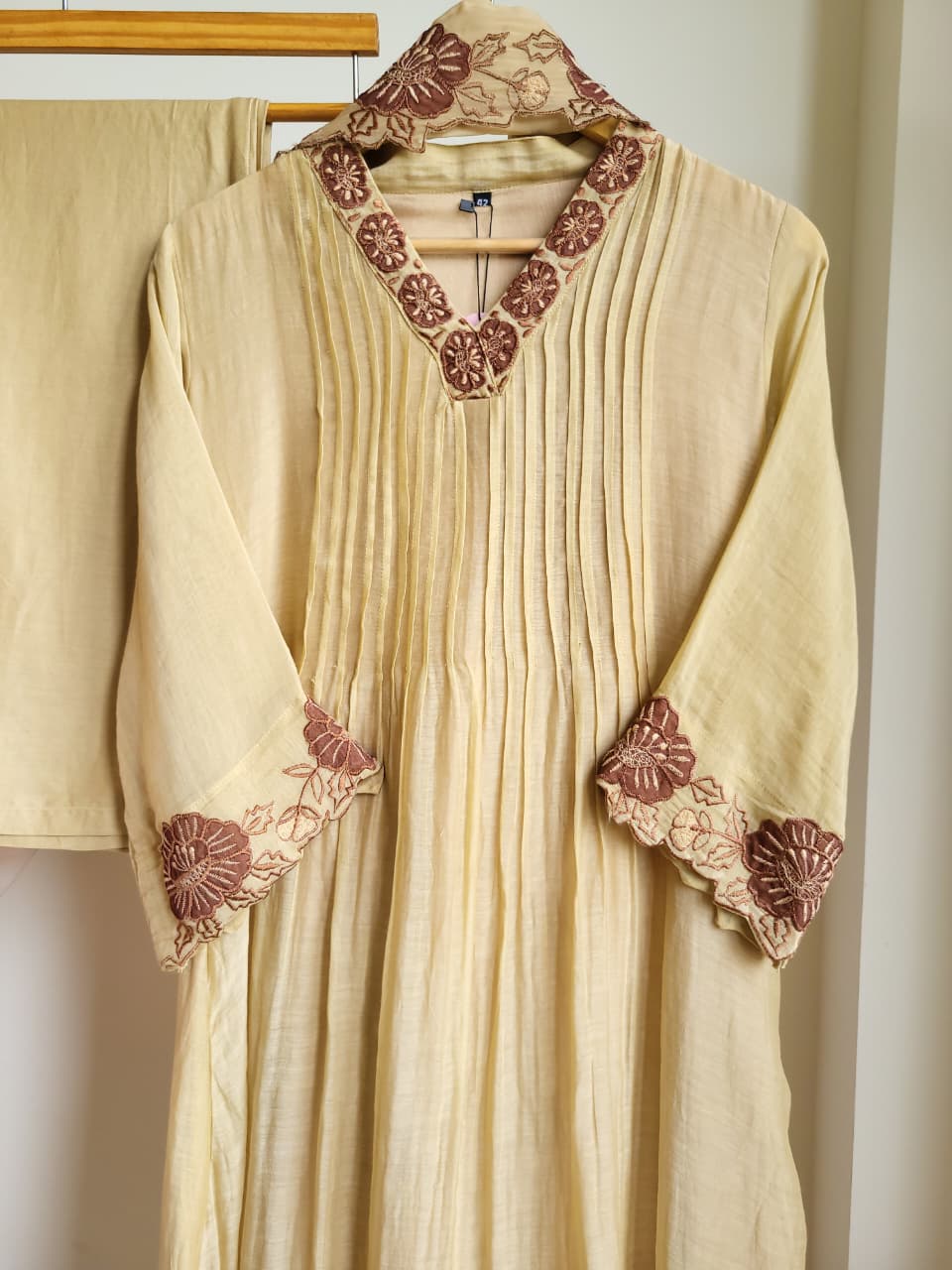 Hazel Mocha suit set