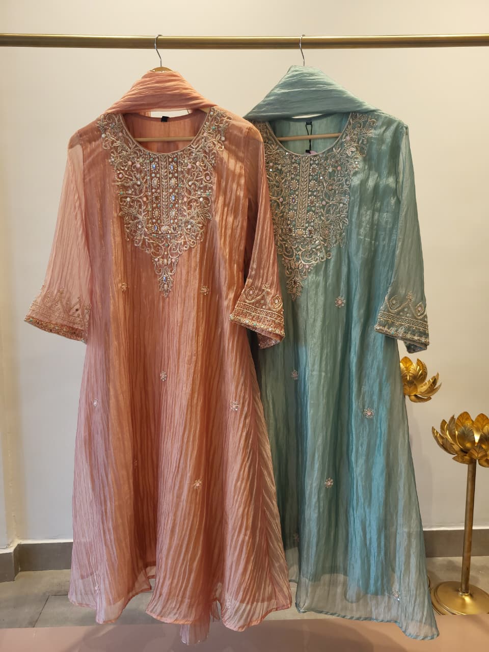 Kohinoor Tissue Silk Set (15 Days Dispatch Time)