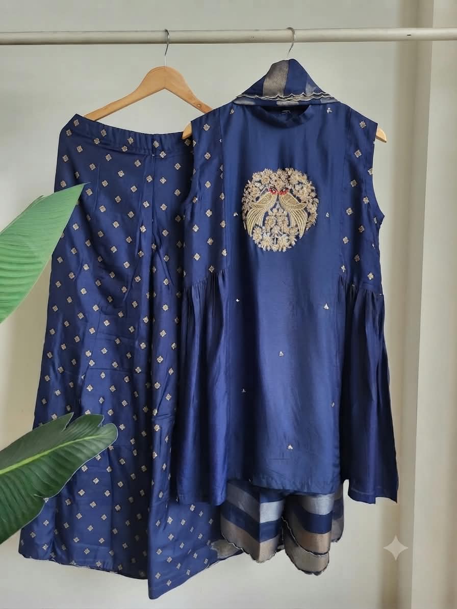 Noor-e-Sahai suit set