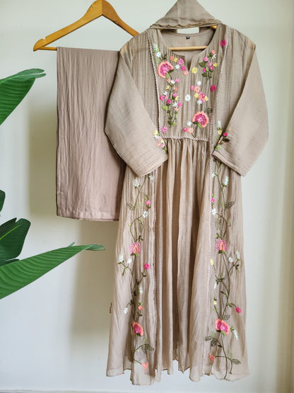 Blush Vine Set