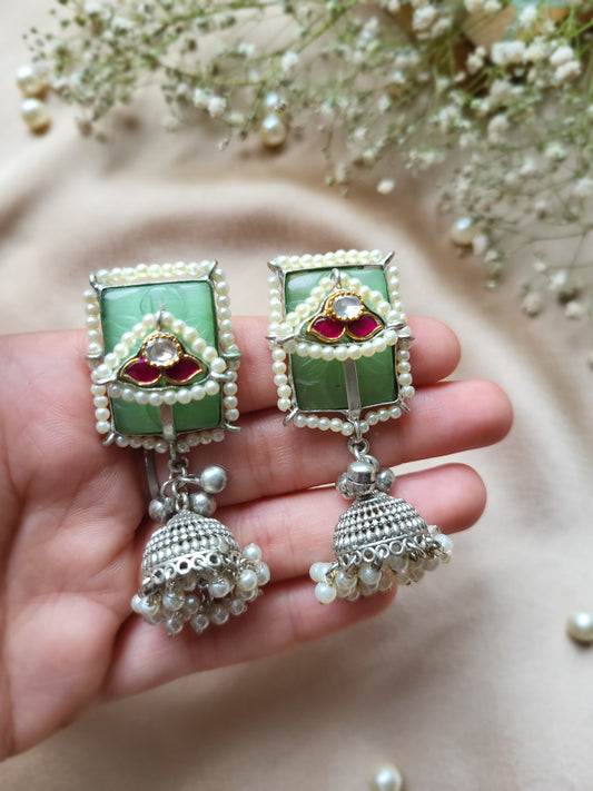 Elaichi Floral Earrings
