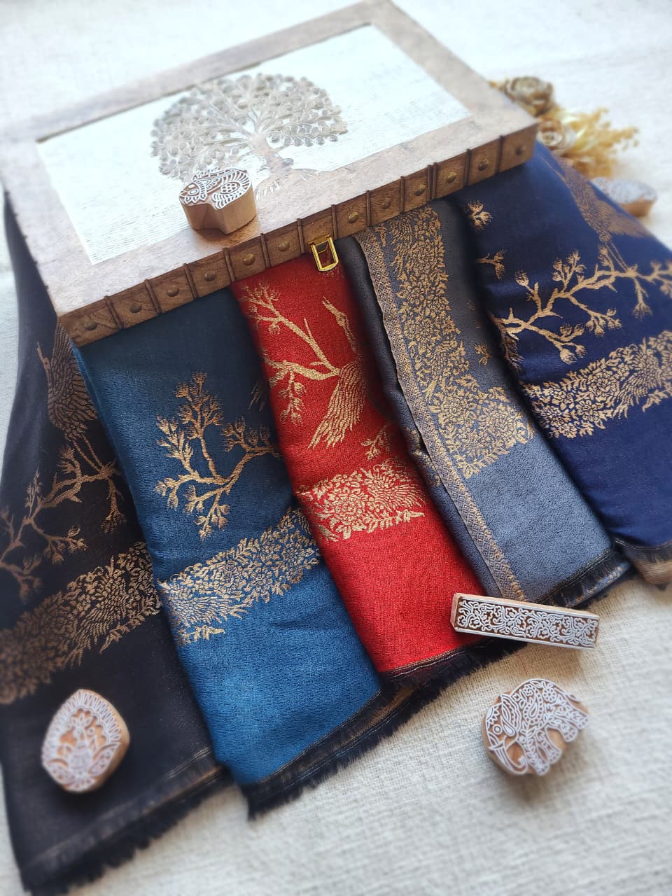 Reversible Motif Shawl