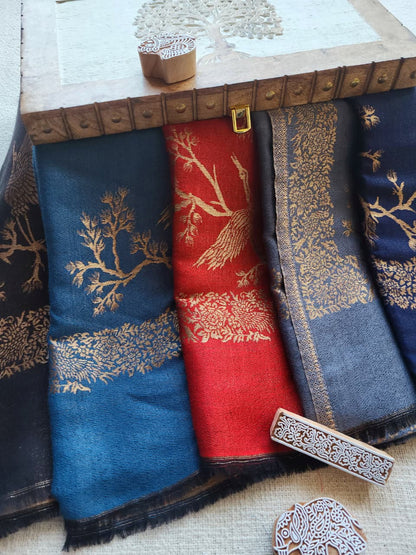 Reversible Motif Shawl