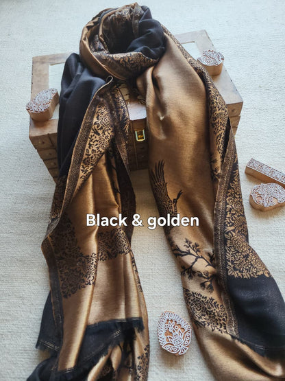 Reversible Motif Shawl