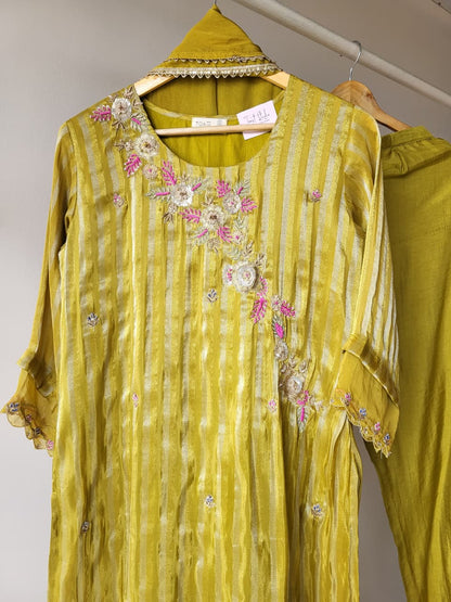 Nooe-e-Shahi Set