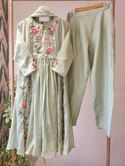 Blush Vine Set