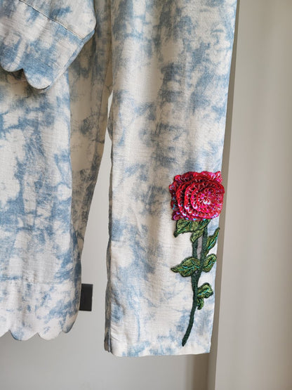 Washed Blue 3D Rose Set (25 Days Dispatch Time)