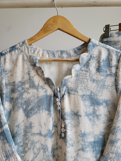 Washed Blue 3D Rose Set (25 Days Dispatch Time)