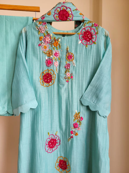 Karigari suit set