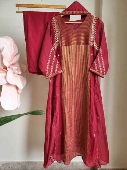 Ahilya Antique Tikki Set (5 Days Dispatch Time)