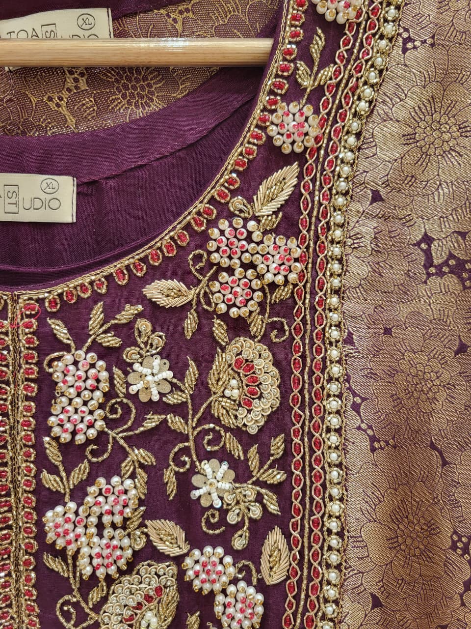 Sammanita Gown Set (5 days Dispatch time)